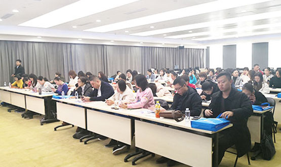 助力企業(yè)發(fā)展，預(yù)防社保風險——諾亞人力資源《社保入稅風險分析》公開課圓滿舉辦